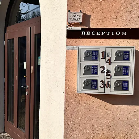 酒店 Austria Self Checkin